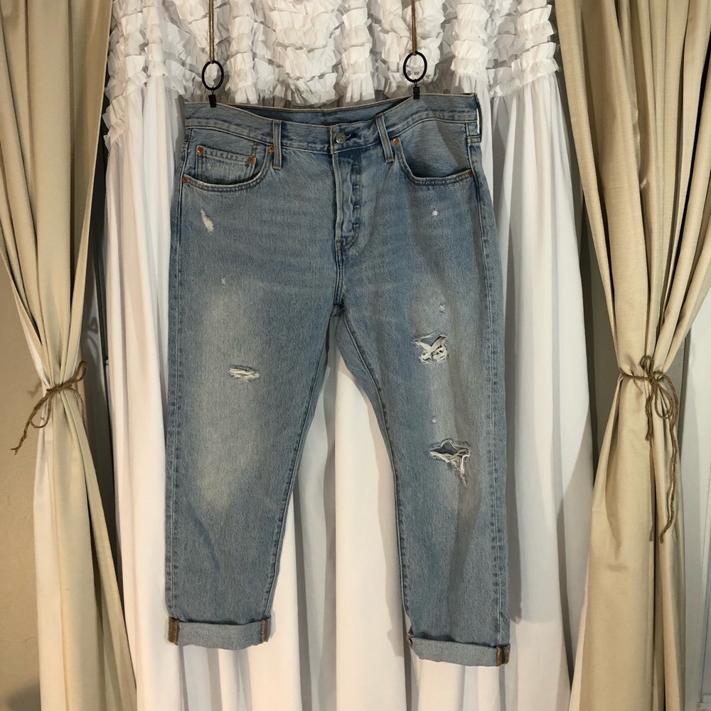 Levi’s 501 Tapered Distressed Jeans